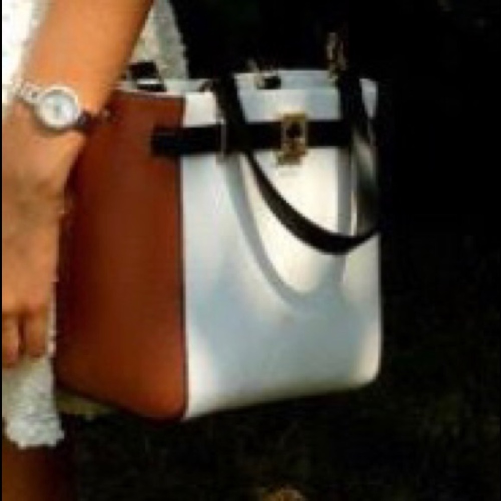 Kate Spade purse - Picture 4 of 4